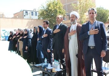 آغاز سال تحصیلی با شور دانش‌آموزان مدرسه الزهرا