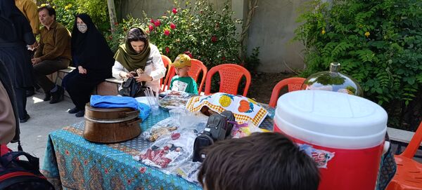 برگزاری بازارچه در پیش دبستانی شور و نشاط آشخانه 