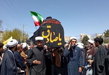 نوای مرثیه‌خوانی و آیین عزاداری شهادت امام جعفر صادق(ع) در ملایر