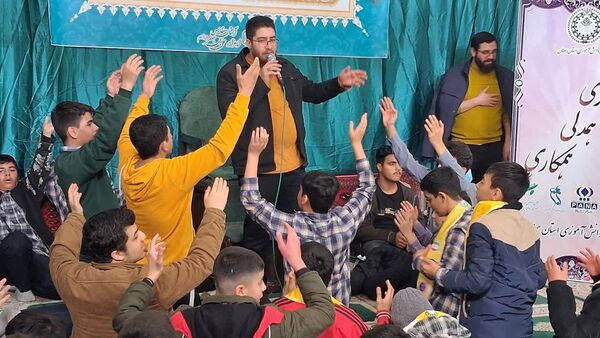 ویژه برنامه سازمان دانش‌آموزی استان سمنان به مناسبت ولادت حضرت علی اکبر (ع)