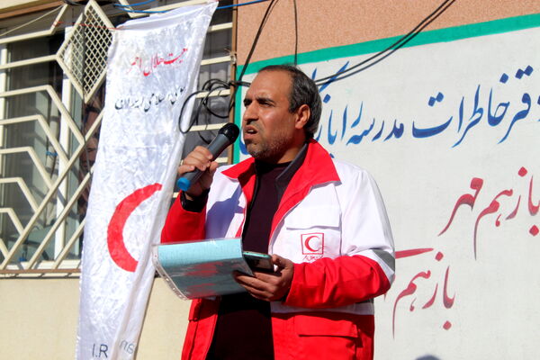 مانور سراسری زلزله در دبیرستان شهید باهنر گلوگاه