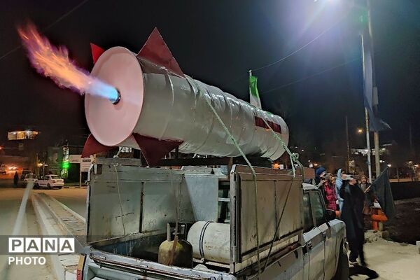 هستیم بر عهدی که بستیم تا آخر جان