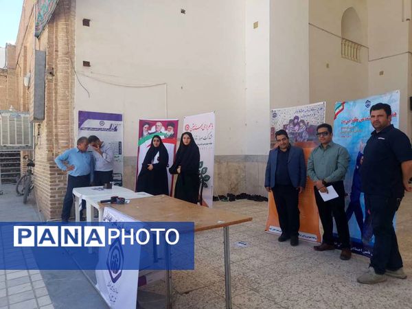 نماز عبادی سیاسی جمعه در مصلی مسجد جامع خلیل آباد