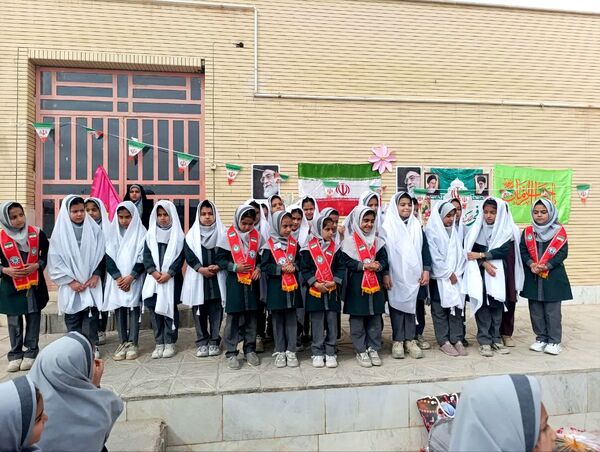 جشن نیمه شعبان در دبستان خدیجه کبری ابرکوه