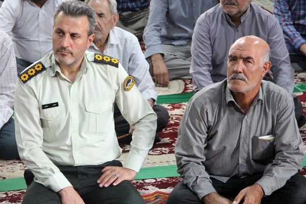 برگزاری نماز جمعه شهر قیامدشت با حضور رئیس اداره آموزش و پرورش ناحیه یک شهرری