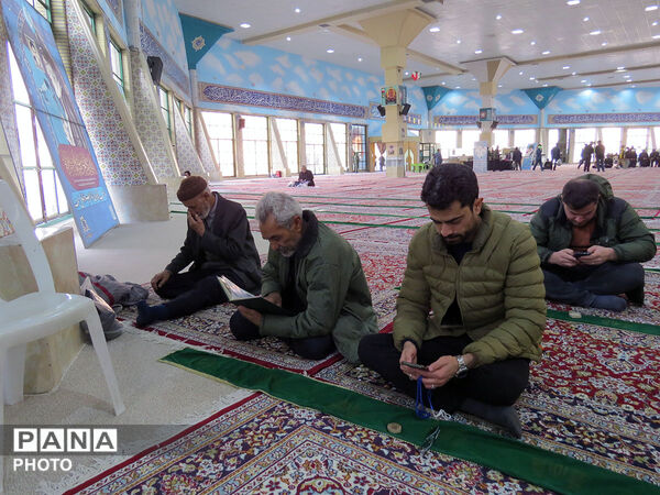 نماز جمعه و راهپیمایی در هفتمین روز جنگ تحمیلی در بجنورد