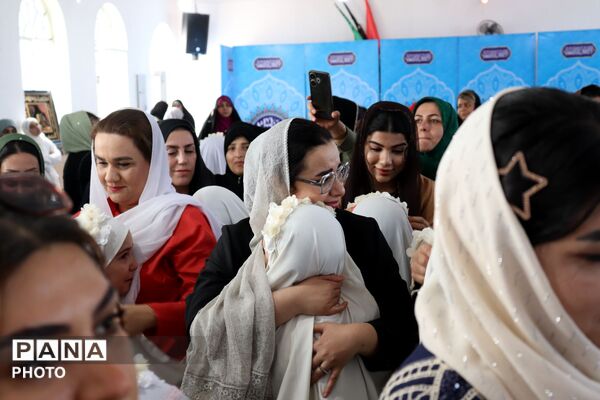 جشن تکلیف دختران اسلامشهری در مسجد الهادی (ع)