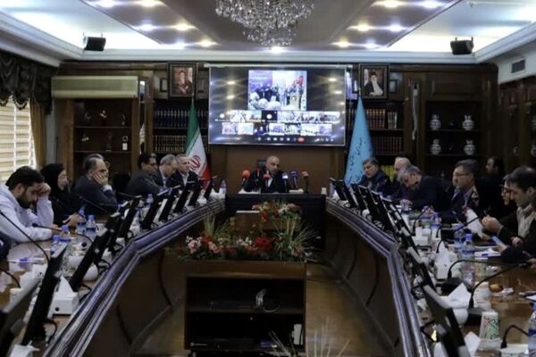 ۱۱ طرح تعاونی با حضور وبیناری وزیر کار در اصفهان افتتاح شد