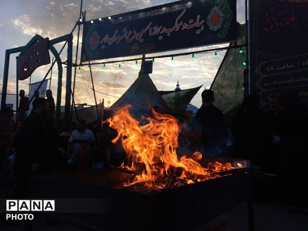 پیاده روی جاماندگان اربعین حسینی در ملایر