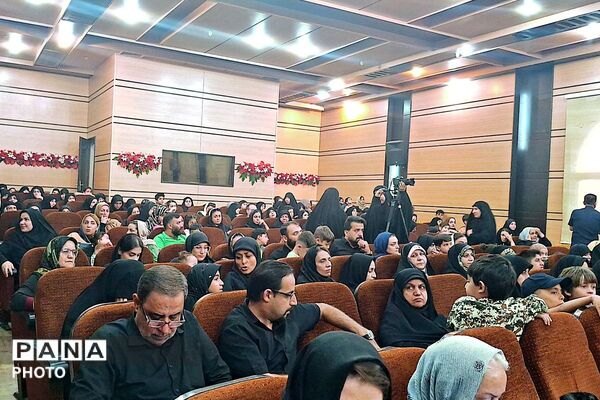 روایت آسمانی فرشتگان میناب در فرهنگسرای امام علی(ع) شهریار