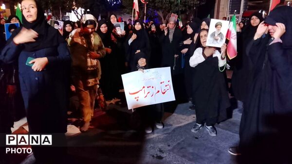 خونخواهی امام شهید ایران در خیابان امام خمینی ـ۲