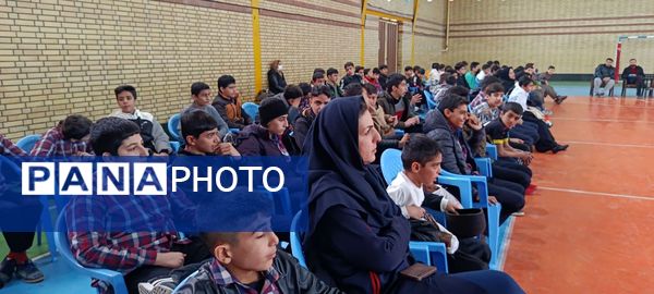  جام اقتدار ایران در دبیرستان قائم شهرکرد