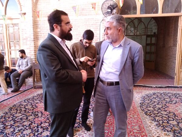 بزرگترین محفل دانش‌آموزی انس با قرآن در شهر یزد 