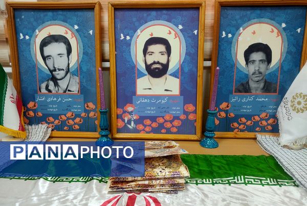 گردهمایی هنرمندان به مناسبت بزرگداشت استاد شهریار در شهرستان حاجی آباد