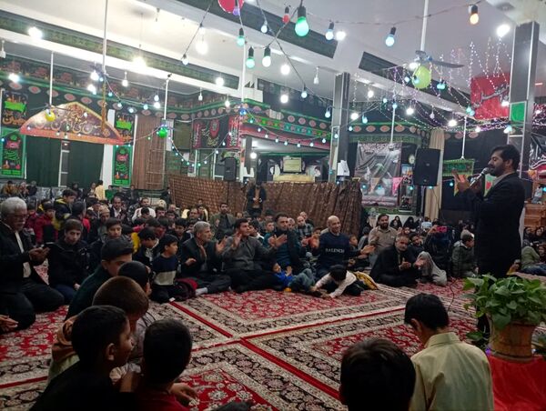 تکیه حسینی غرق در شادی علوی