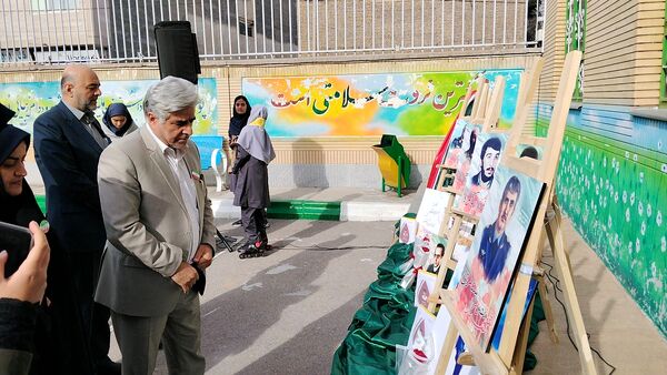  طنین زنگ انقلاب در مدرسه «طوبی» ناحیه ۶ مشهد