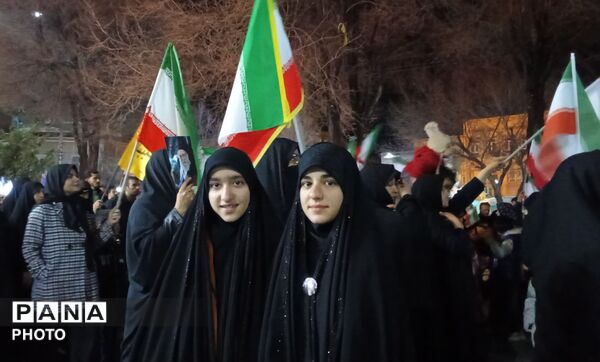 شهرکرد در تب و تاب عید انقلابی