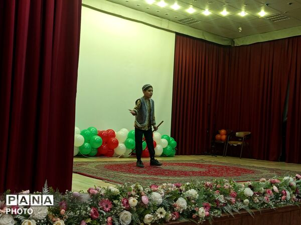 جشنواره فرهنگی هنری دربخش تئاتر عروسکی ونقالی خوانی ویژه پسران ابتدایی 