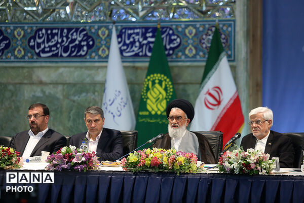 نشست کارگروه ملی زیارت با حضور معاون اول رئیس جمهور