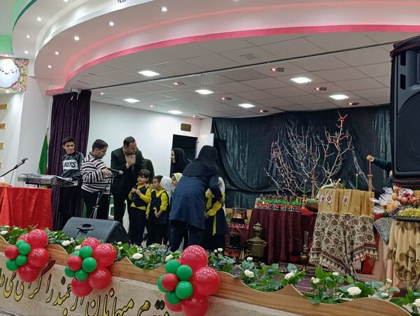 برگزاری جشن یلدا برای کودکان پیش دبستانی در خلیل آباد 