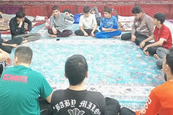 مراسم معنوی اعتکاف در مسجد اعظم حضرت ابوالفضل (ع) بهارستان دو