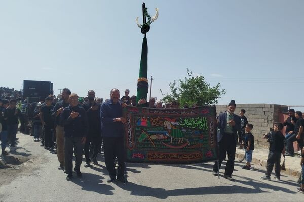 مراسم عزاداری در روز عاشورا همراه با حضور پر شور مردم روستای شوریاب