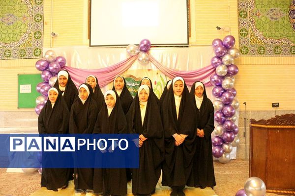 گذر از کودکی به جوانی؛ مدارس فیروزکوه میزبان «جشن بلوغ» دانش‌آموزان شدند