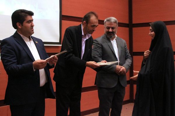 اختتامیه طرح‌ها و برنامه‌های آموزشی مقطع ابتدایی در بهارستان‌دو