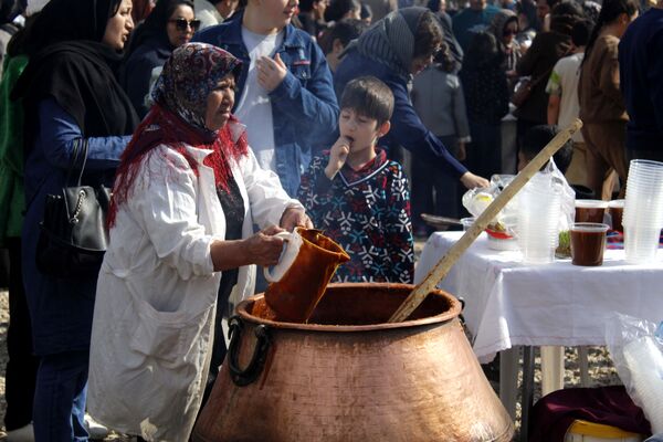 یازدهمین جشنواره سمنو درق در بجنورد 
