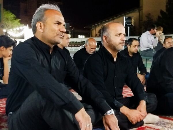 حضور فرهنگیان کاشمر در مراسم عزاداری محرم