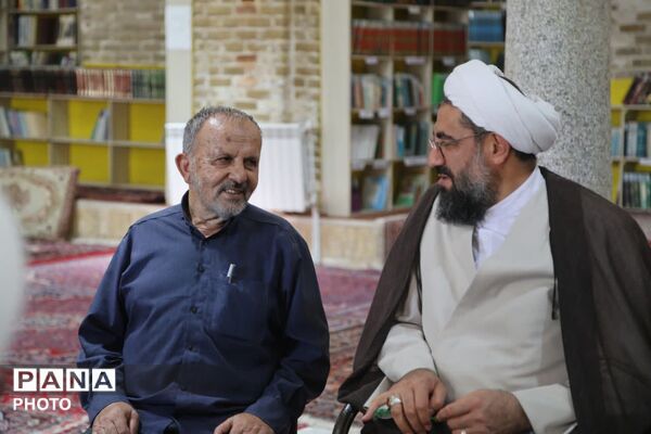 تجلیل از دست‌اندرکاران همایش روز ملی مسجد 