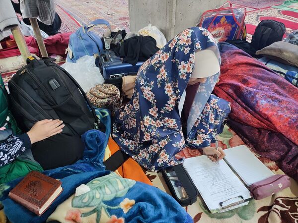 سه روز بندگی  در مسجد جامع نیشابور