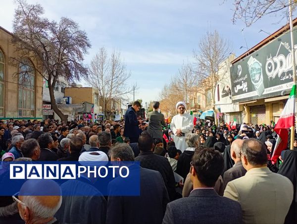  راهپیمایی بیست و دو بهمن در کاشمر