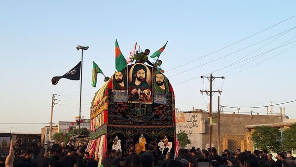 شکوه نخل‌گردانی در گناباد؛ تصویری از عشق و ارادت در محرم