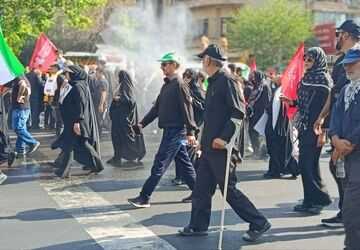 در مسیر وداع