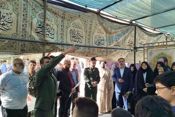 گرامیداشت هفته دفاع مقدس و جهاد تبیین در ناحیه دو شهرری 