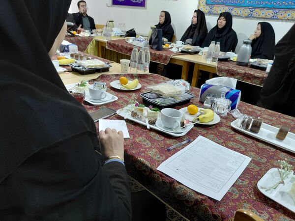 جلسه  مدیران متوسطه اول مدارس در دبیرستان شهرآرا دو