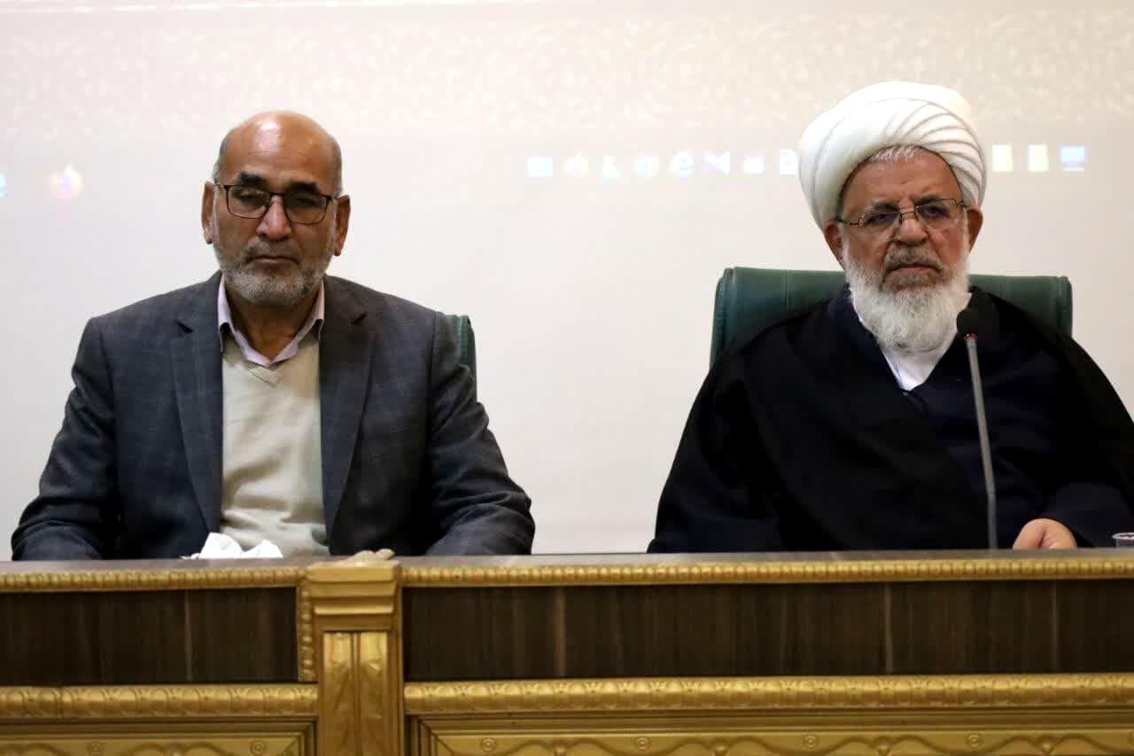 تربیت نسل انقلابی، محور حرکت آموزش و پرورش باشد