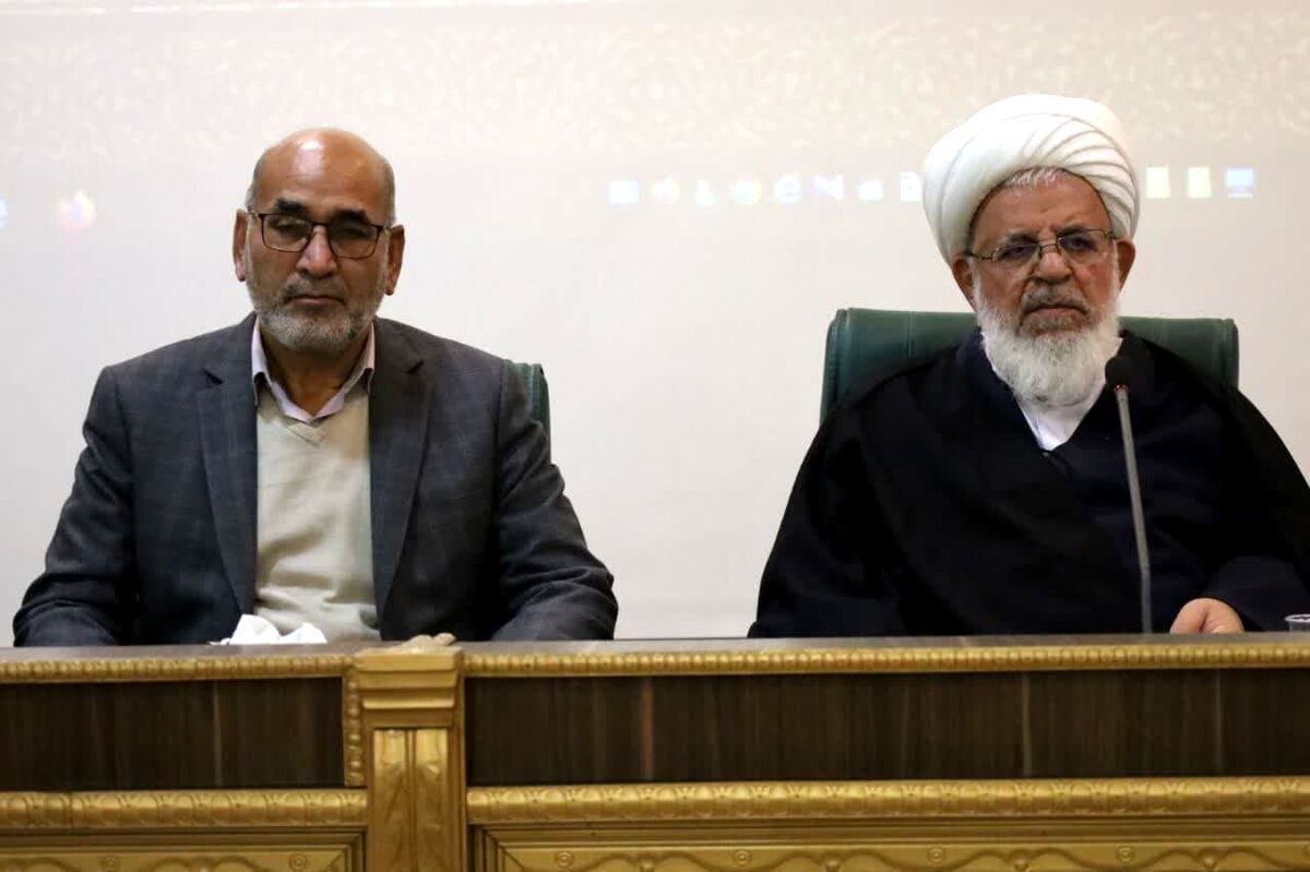 تربیت نسل انقلابی، محور حرکت آموزش و پرورش باشد