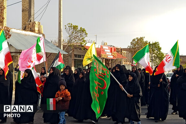 در فراق رهبر شهید