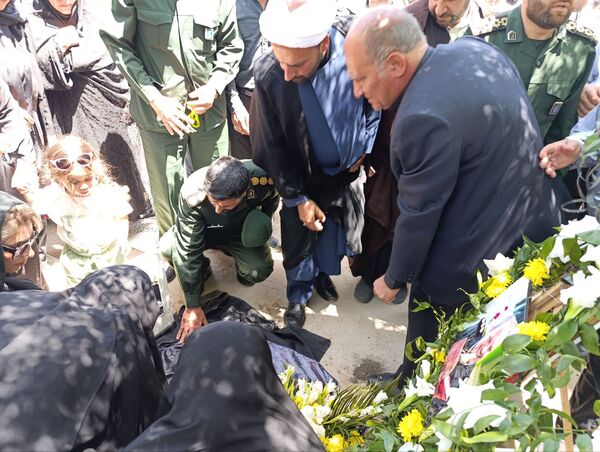 تشییع پیکر زنده یاد جناب سرهنگ حسین بیات مختاری