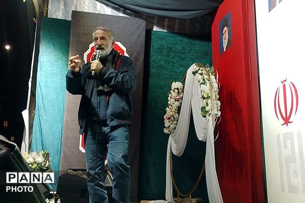 جشن ازدواج ساده ۴۷ زوج جوان؛ جلوه‌ای همانند پیوند آسمانی
