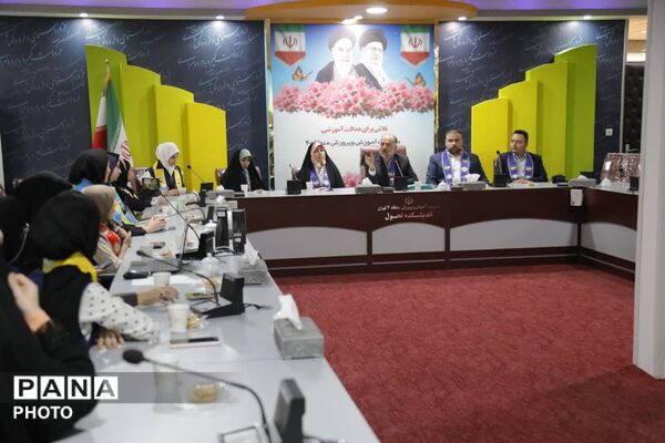 تجلیل از خبرنگاران پانا منطقه ۴ 