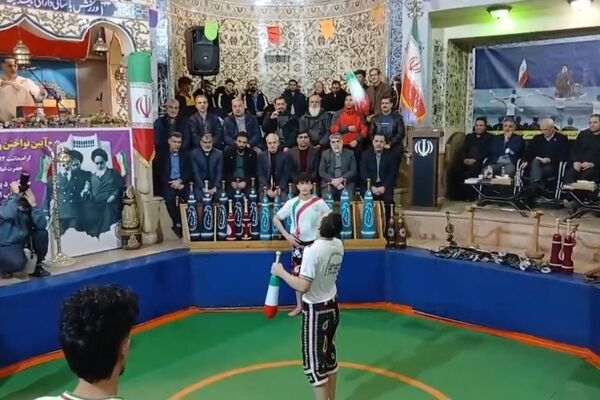 کباده جانفشانی برای انقلاب اسلامی را در گود سربازی ولایت  می‌زنیم + فیلم