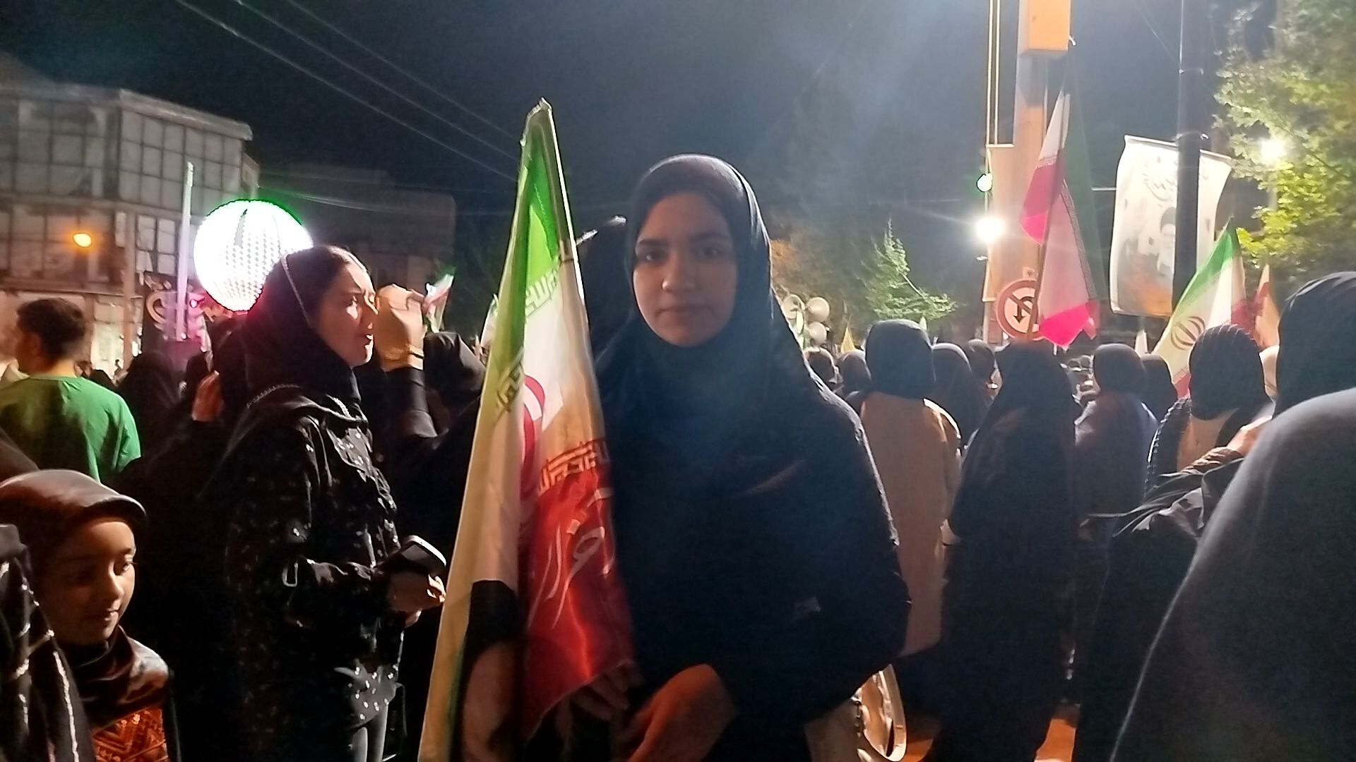 اجتماع شبانه اربعین رهبر شهید شهرستان گالیکش