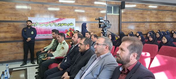  مراسم روز نیروی انتظامی در مدرسه شاهد 
