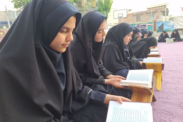 مهمانی فرشتگان بر خوان گسترده ضیافت الله در واپسین لحظات ملکوت