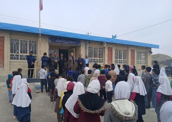 بازدید مدیر آموزش وپرورش مانه و سملقان از مدارس روستایی شهرستان مانه