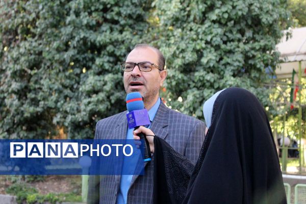 مراسم گرامیداشت هفته دفاع مقدس در اداره‌کل آموزش و پرورش اصفهان