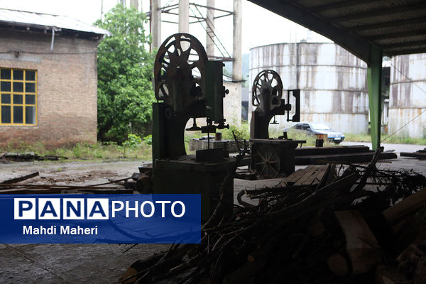 بازدید نماینده دولت و وزیر آموزش و پرورش از پروژه‌های عمرانی شهرستان سوادکوه